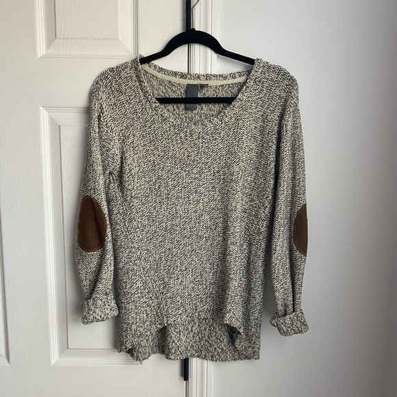 Quinn M Knitt Sweater w Elbow Patches - Picture 1 of 2